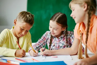 childrenatdesk